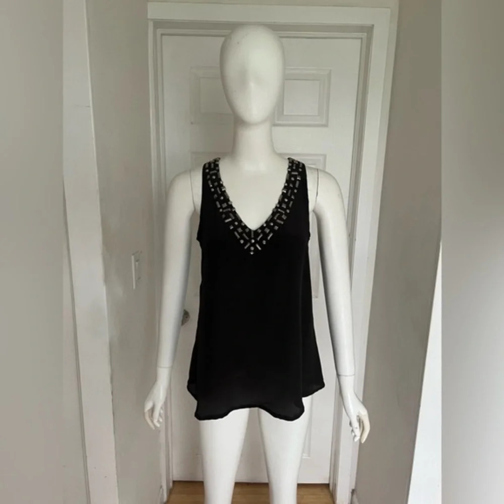 Monique Leshman Black Rhinestone Bejewelled V-Neck Blouse SMALL Sleeveless Satin